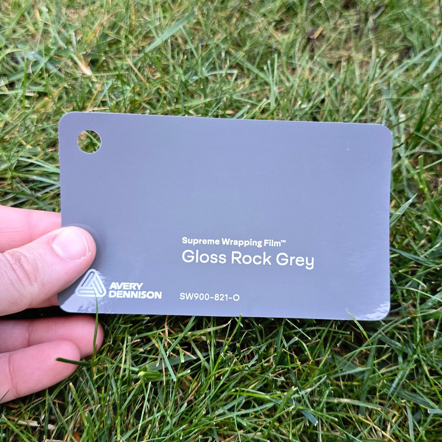 Avery Supreme Wrap SW 900 Rock Grey Gloss