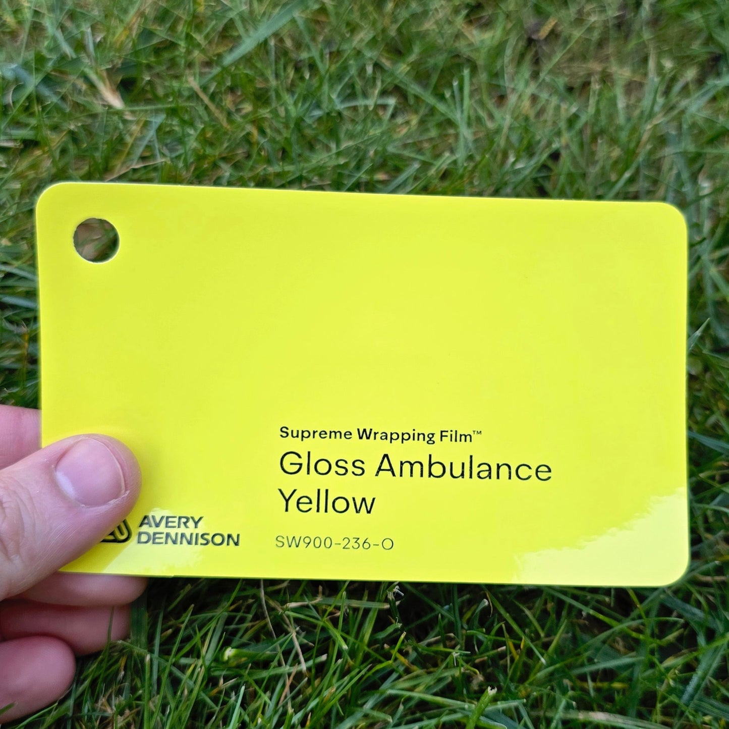 Avery Supreme Wrap SW 900 Ambulance Yellow Gloss