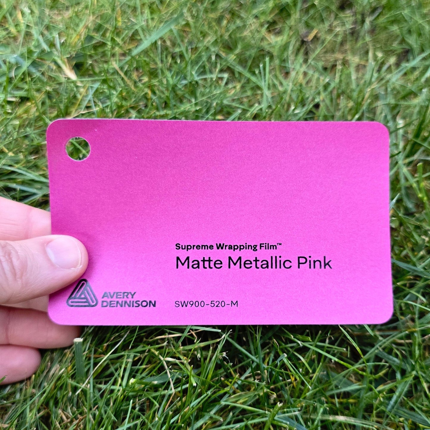 Avery Supreme Wrap SW 900 Pink Matte Metallic