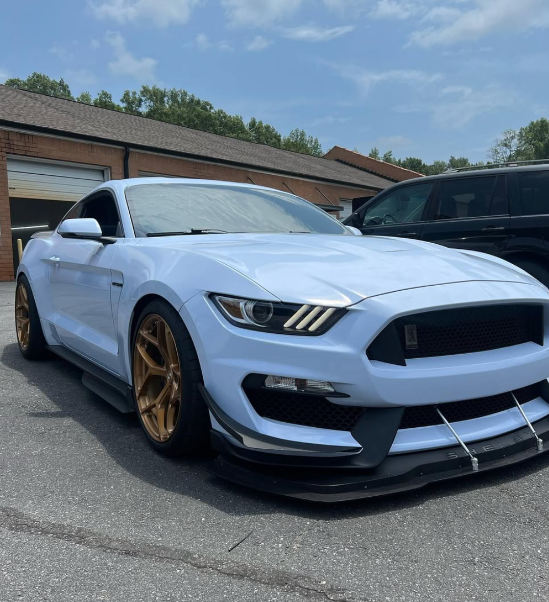 Avery Supreme Wrap SW 900 Cloudy Blue Gloss